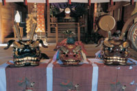鎌形八幡神社の獅子頭｜写真